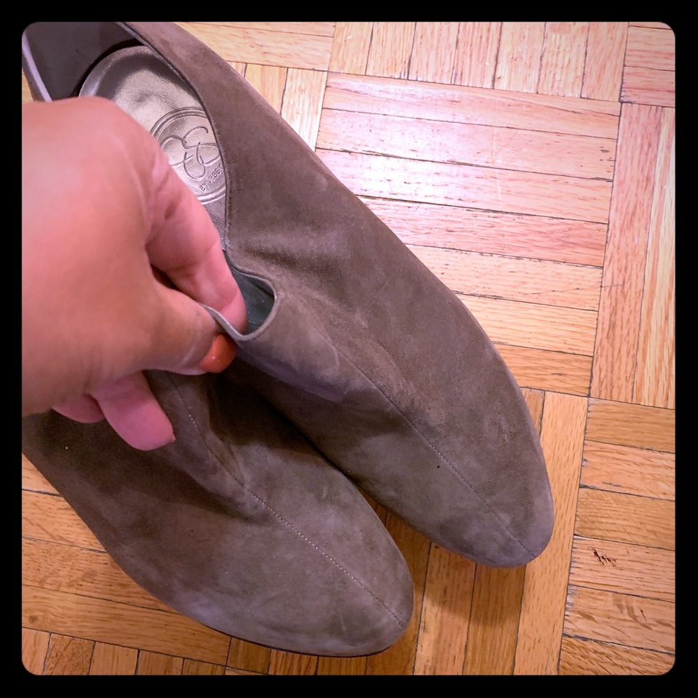 Jessic Simpson Gray Suede Booties Size 9